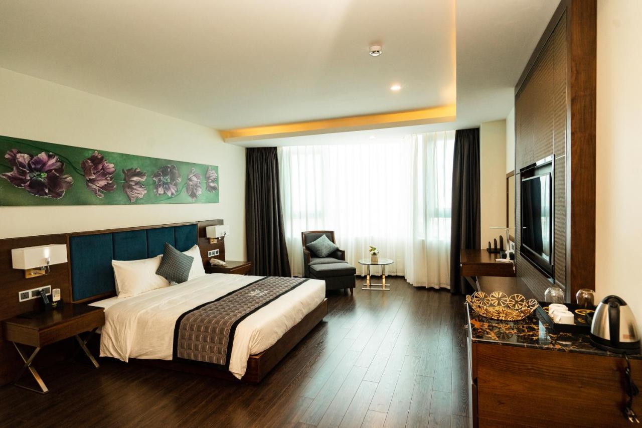 Eagle Hotel Dai Tiet Dış mekan fotoğraf